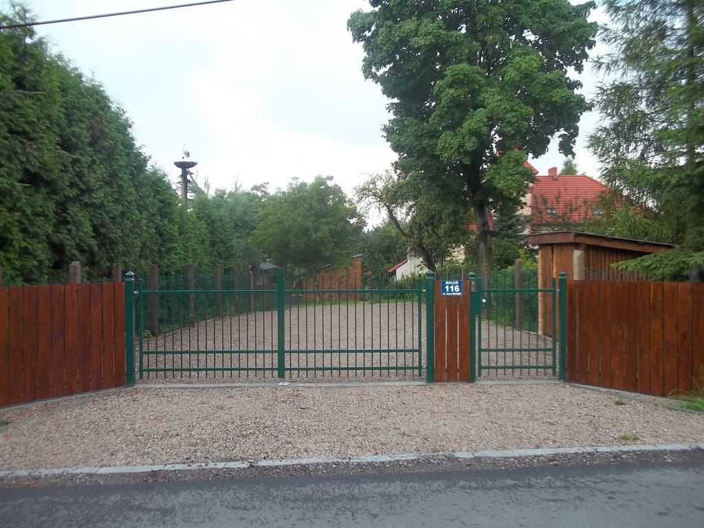 Dwor W Boleniu Villa Exterior foto